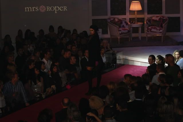 DESFILE