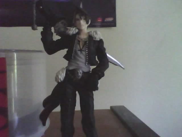 Squall Figure