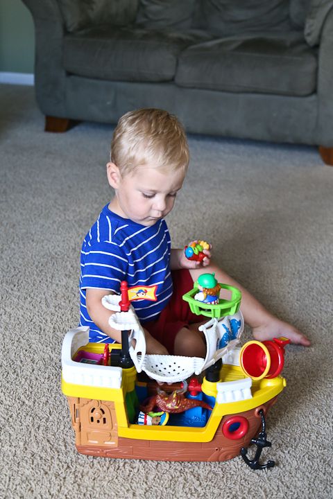  photo NewToys-9_zps971351ed.jpg