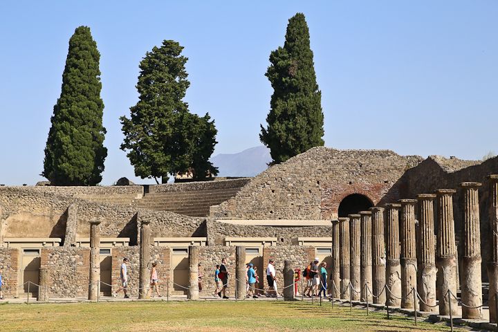  photo Pompeii-4_zps08ab4bfb.jpg