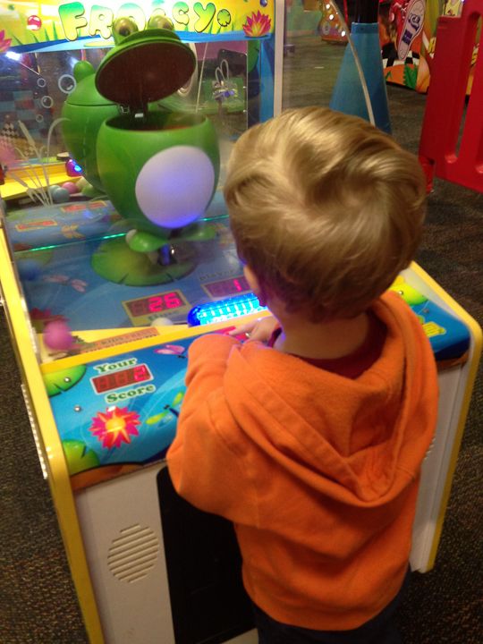  photo ChuckkECheese-5_zpsddc9c203.jpg