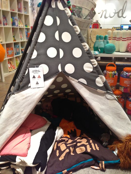  photo GalleriaTree-6_zps36e09f78.jpg