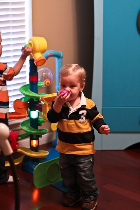  photo LivisFirstBday-3_zps6f95c473.jpg