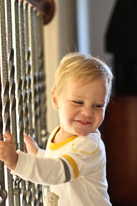  photo PlayinginGameroom-12_zpsf682efcd.jpg