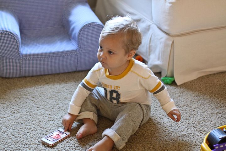  photo PlayinginGameroom-23_zpse16eb0f7.jpg