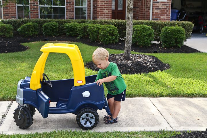  photo Playingingarageandfrontyard-14_zps2595edbb.jpg