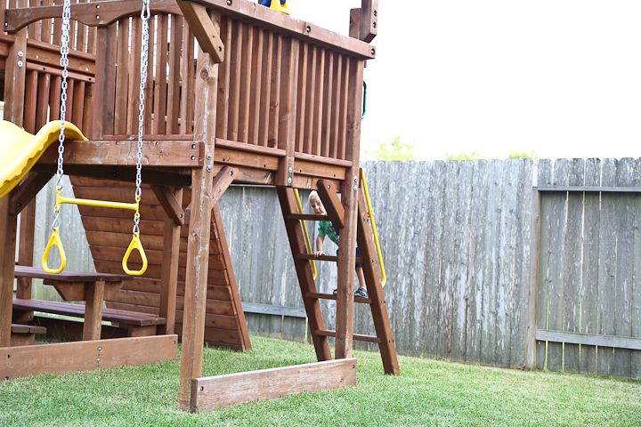  photo Popsiclesandeatingdinnerinbackyard-19_zpsa6597d8f.jpg