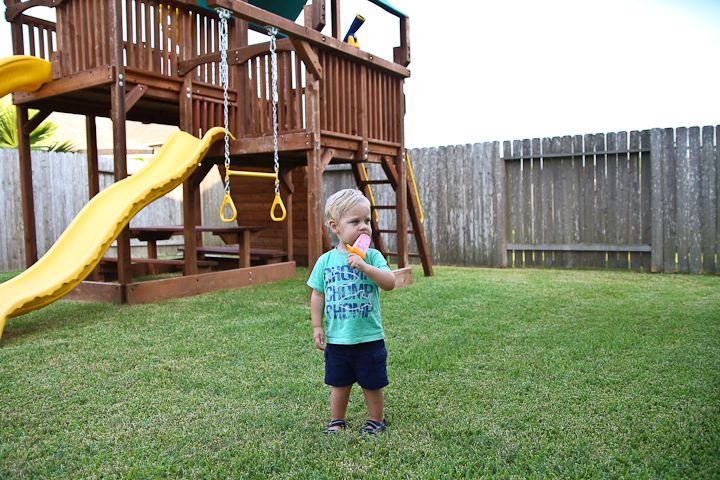  photo Popsiclesandeatingdinnerinbackyard-3_zpsbe59952b.jpg