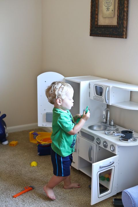  photo PlayinginGameroom-15_zps7f54ed9f.jpg