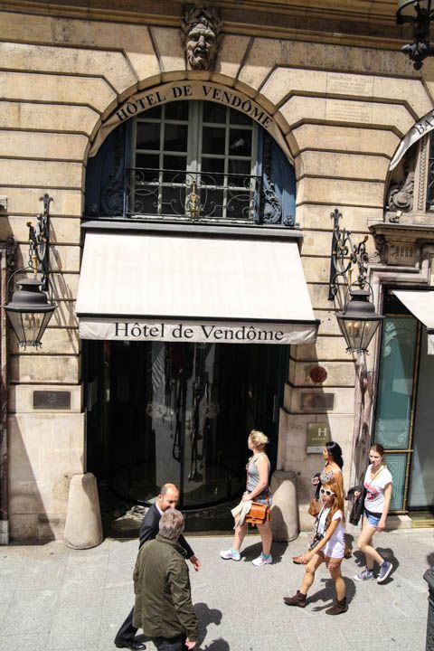  photo BigRedBus-11_zps766a4a10.jpg