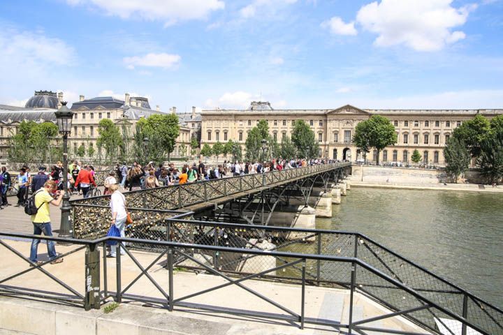  photo BigRedBus-2_zps46eeef3d.jpg