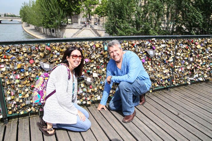  photo Louvre-LockBridge-NotreDame-101_zps5148c3eb.jpg