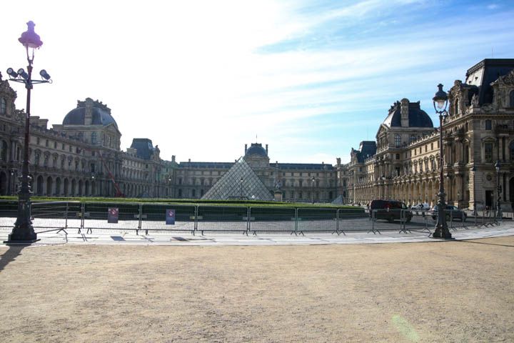  photo Louvre-LockBridge-NotreDame-9_zps8d5c809f.jpg