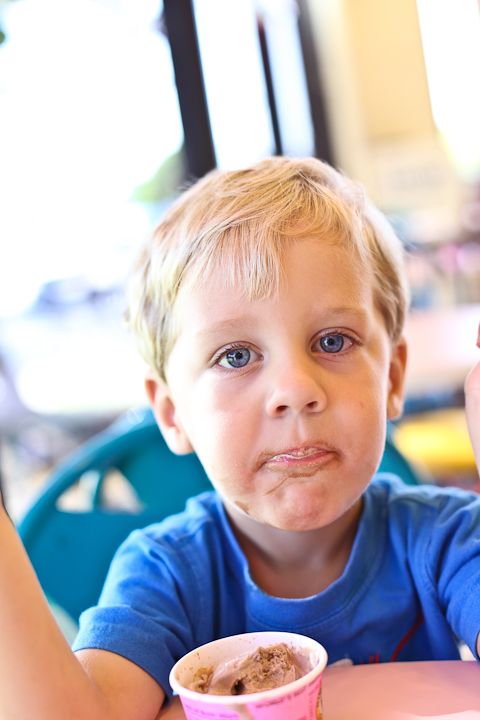  photo IceCreamandPool-6_zps2883613c.jpg