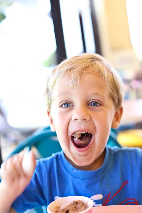  photo IceCreamandPool-7_zps8547b6f3.jpg