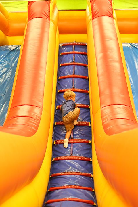  photo PinkEyePoolBounceHouse-15_zpsa0cc1d4b.jpg