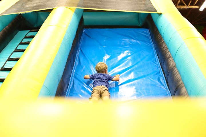  photo PinkEyePoolBounceHouse-18_zpsd25c297e.jpg