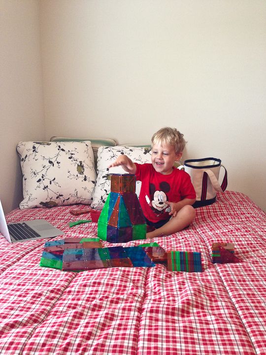  photo PinkEyePoolBounceHouse_zpsb467d22b.jpg