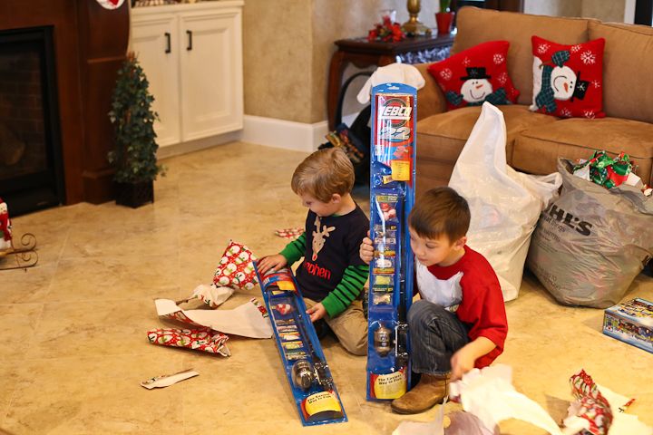  photo Christmas-Magruders-12_zpsbdc97993.jpg