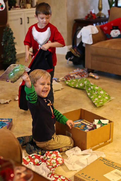  photo Christmas-Magruders-7_zps1585ca8f.jpg