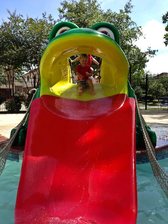  photo PoolandParty-2_zpsa8a8e844.jpg