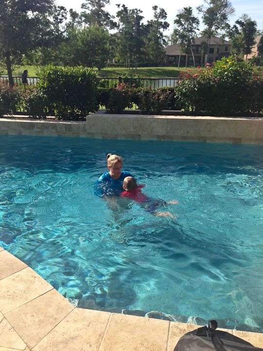  photo SwimLessons-5_zps3d191dc4.jpg