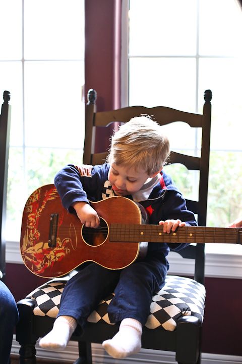  photo S3Guitar-4_zpsb96ccdbd.jpg