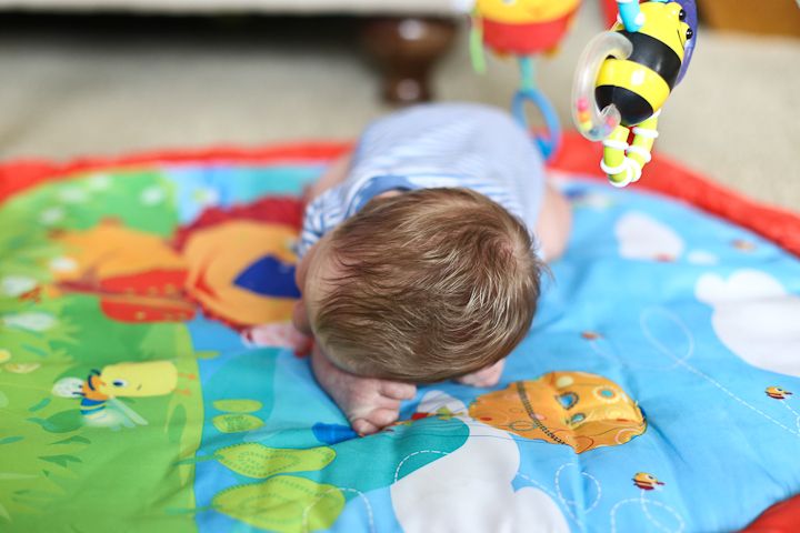  photo TummyTimeFail-7_zps4d954bc4.jpg