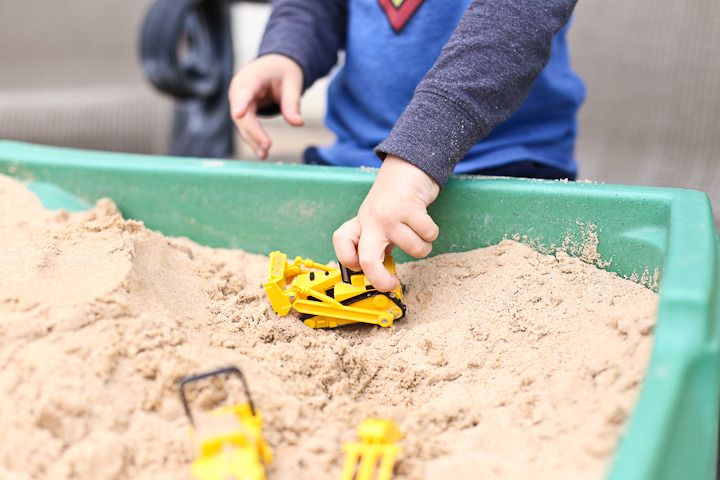  photo Backyard Playing-11_zpsp4rlewvt.jpg