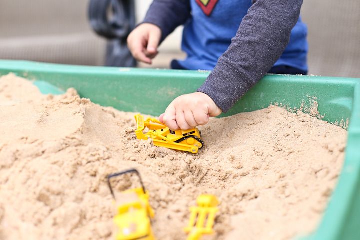  photo Backyard Playing-12_zpsft84afo3.jpg