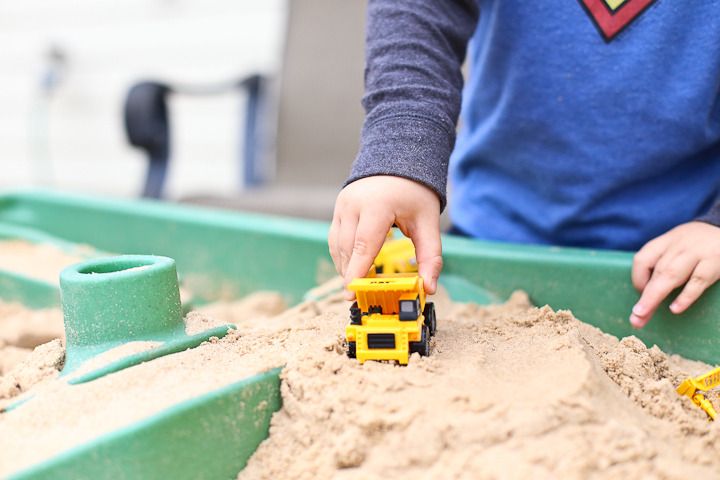  photo Backyard Playing-17_zpsaddwygjn.jpg