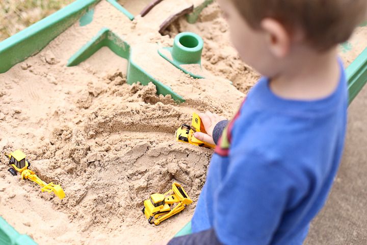  photo Backyard Playing-19_zpsr1w7kope.jpg