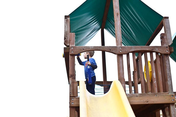  photo Backyard Playing-21_zps9zopk5pv.jpg