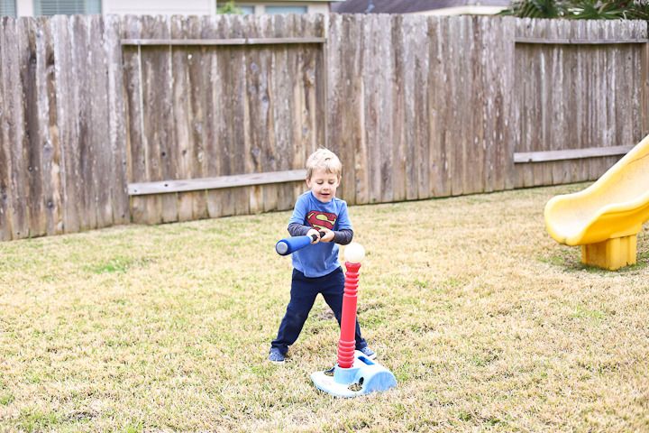  photo Backyard Playing-27_zpso2v379oz.jpg