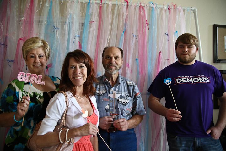  photo GenderRevealParty-22_zps2cf0fde3.jpg