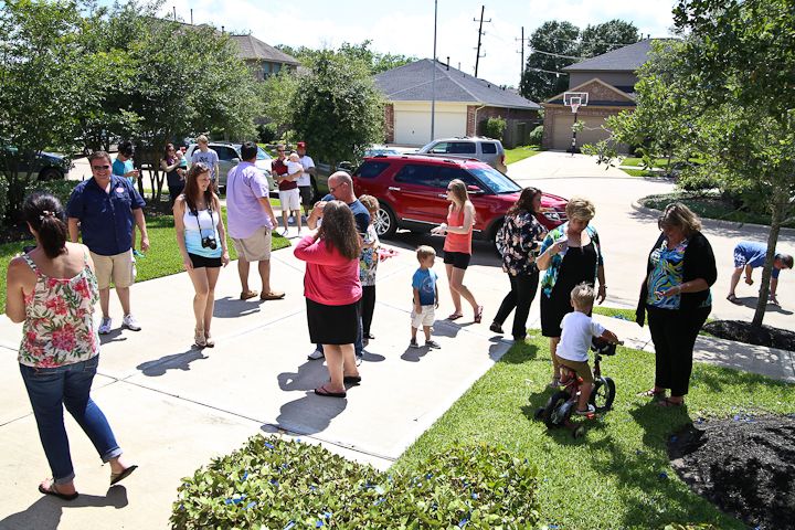  photo GenderRevealParty-46_zps23ec66c4.jpg