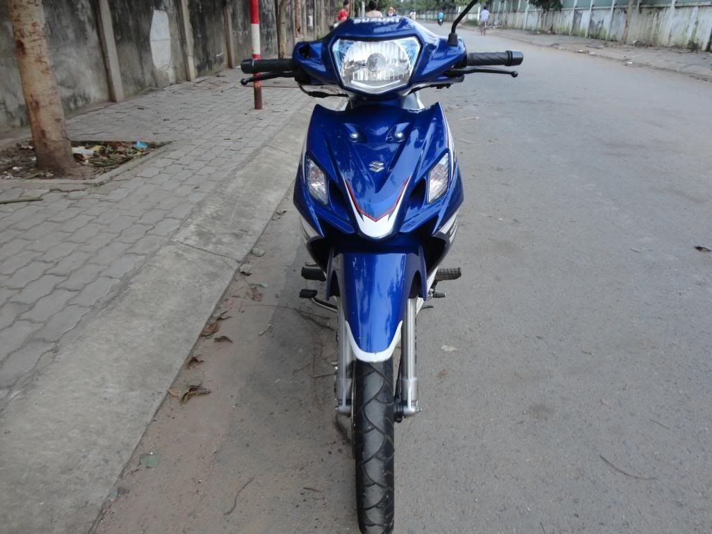 Axelo 2013 xanh trắng muốn giao lưu với Exciter 135 2007-2008