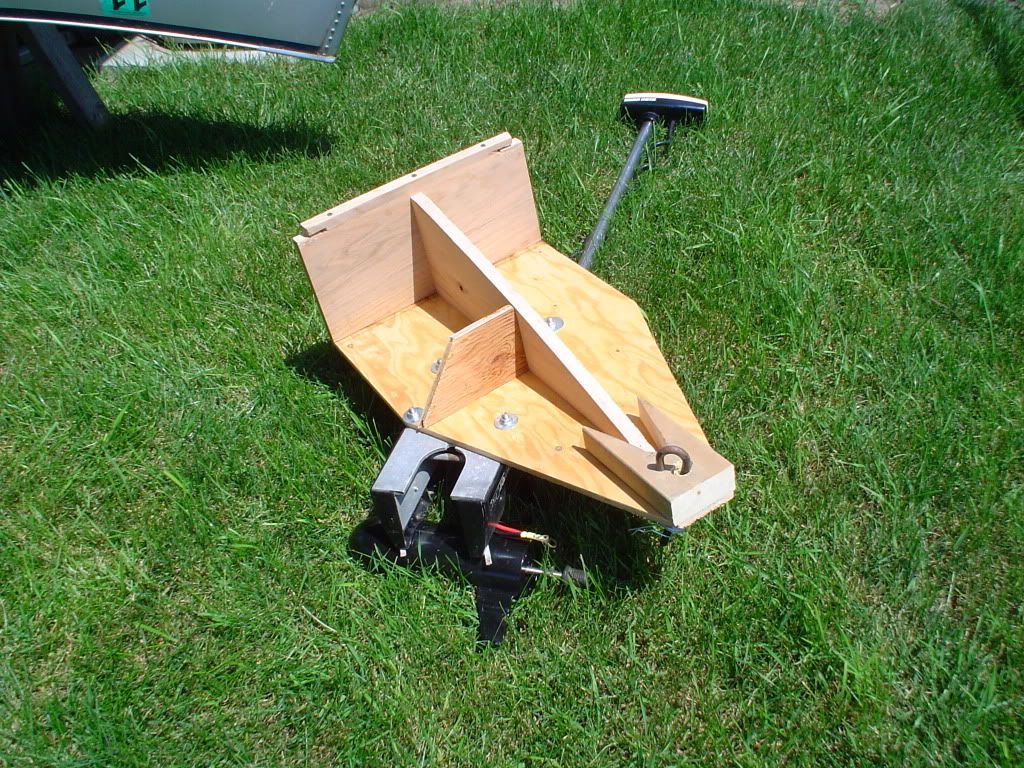 Canoe With Trolling Motor How To Mount My Canoe Motor On A Canoe.