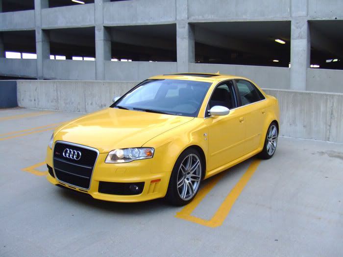 http://i938.photobucket.com/albums/ad229/HZALTEZZA/AUDI/02-04%20A4/RS4/frontrs4.jpg